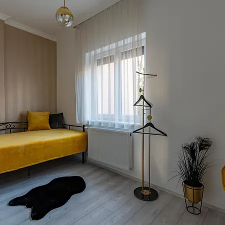 Koenigin2 *